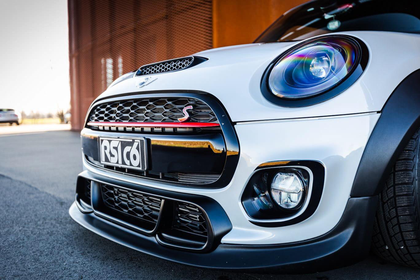 MINI F56